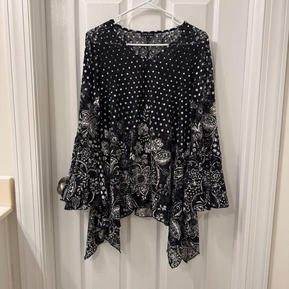 Dor Dor Couture Black Mesh Sheer Floral Fairy Whimsigoth Artsy V-Neck Top Size M